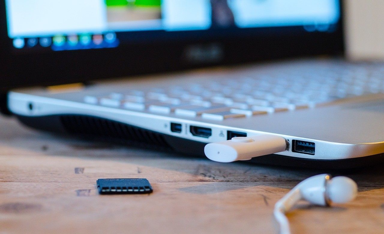 Kleines Give-Away, großer Ärger: Nordkoreanischer USB-Ventilator mit Spionage-Software? Kleines Give-Away, großer Ärger: Nordkoreanischer USB-Ventilator mit Spionage-Software?