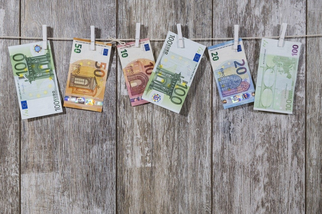 Mega IT-Panne: Millionen Bankkunden kommen nicht an ihr Geld Mega IT-Panne: Millionen Bankkunden kommen nicht an ihr Geld