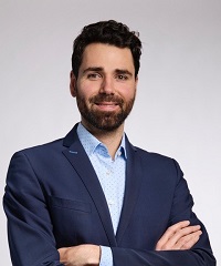 Adam G. Butkiewicz Nick Lawitzke
