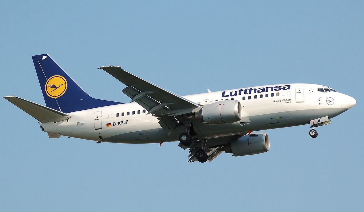 Mach’s gut lufthansa.koeln: Wenn die Domain der Prominenz in die Parade fährt... Mach’s gut lufthansa.koeln: Wenn die Domain der Prominenz in die Parade fährt...