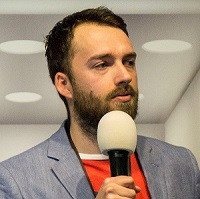 Alexander Walz ist SEO-Experte und Geschäftsführer von SEO-Vergleich.de