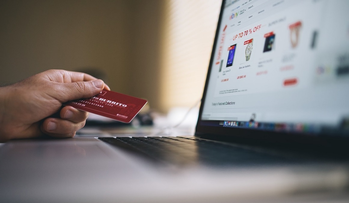 Zwei-Faktoren-Authentifizierung wird Pflicht: Das müssen Onlinehändler:innen jetzt tun! Zwei-Faktoren-Authentifizierung wird Pflicht: Das müssen Onlinehändler:innen jetzt tun!