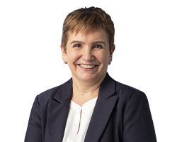 Marianne Huber,Kundenbetreuung